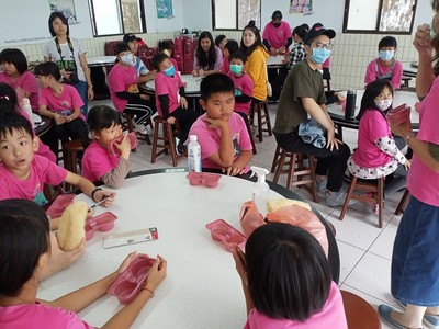 1091208國際學伴活動_201209_142圖片