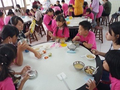 1091208國際學伴活動_201209_150圖片