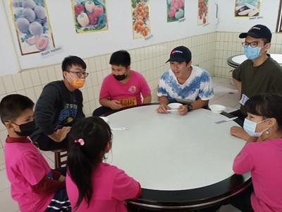 1091208國際學伴活動_201209_169圖片