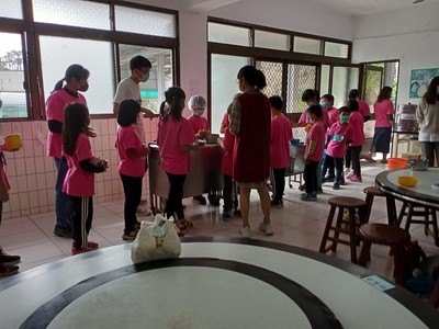 1091208國際學伴活動_201209_158圖片