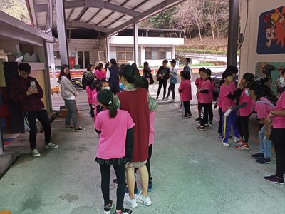 1091208國際學伴活動_201209_309圖片
