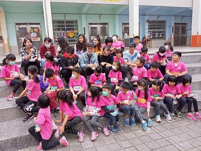 1091208國際學伴活動_201209_33圖片