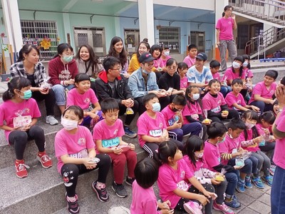 1091208國際學伴活動_201209_61圖片