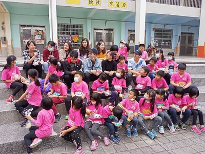 1091208國際學伴活動_201209_57圖片