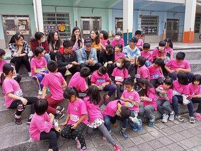 1091208國際學伴活動_201209_54圖片